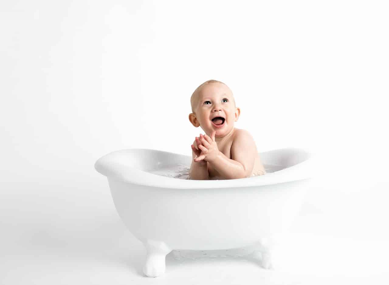 Baignoire bébé sur pied: Le choix idéal pour un bain confortable pour votre bébé